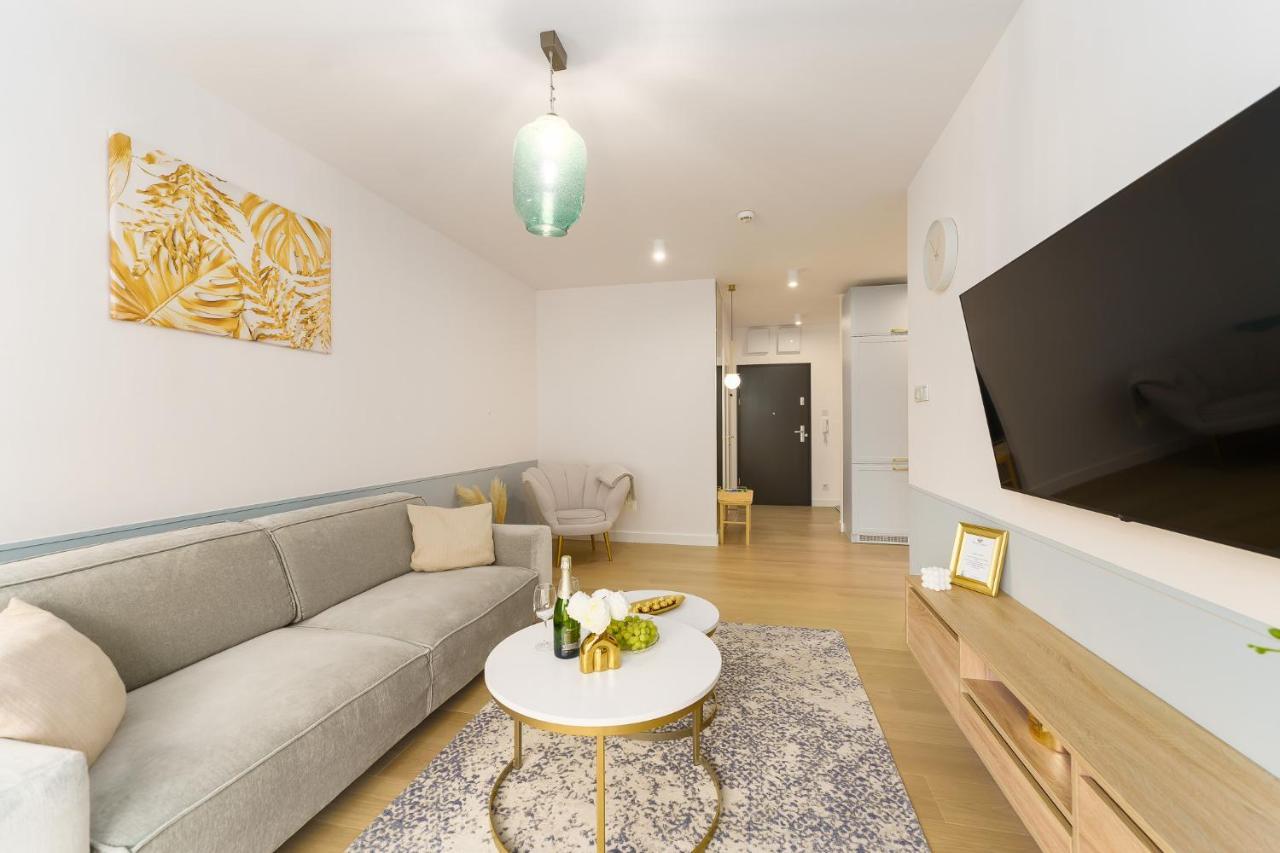 Polanki Aqua Apartamenty Nielimitowany Dostep Do Basenow Parking Free Колобжег Екстериор снимка